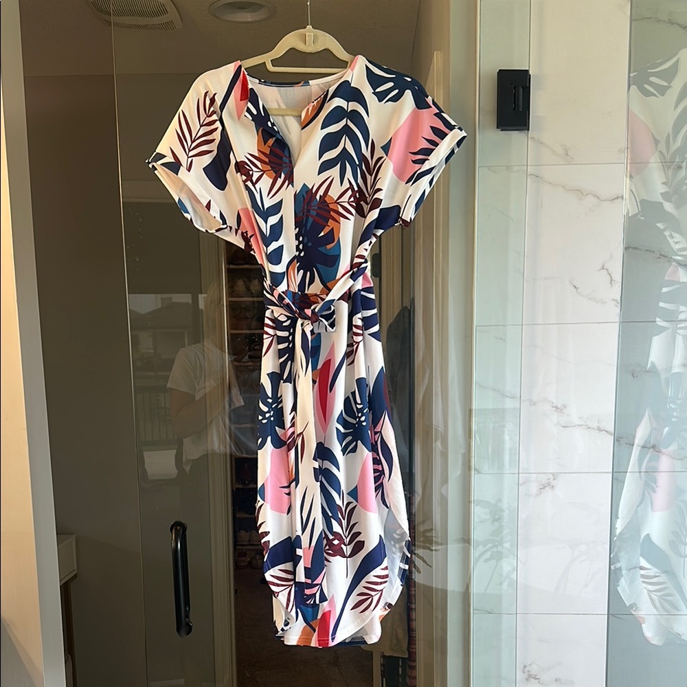 SHEIN Multicolor Leaf Print Dress